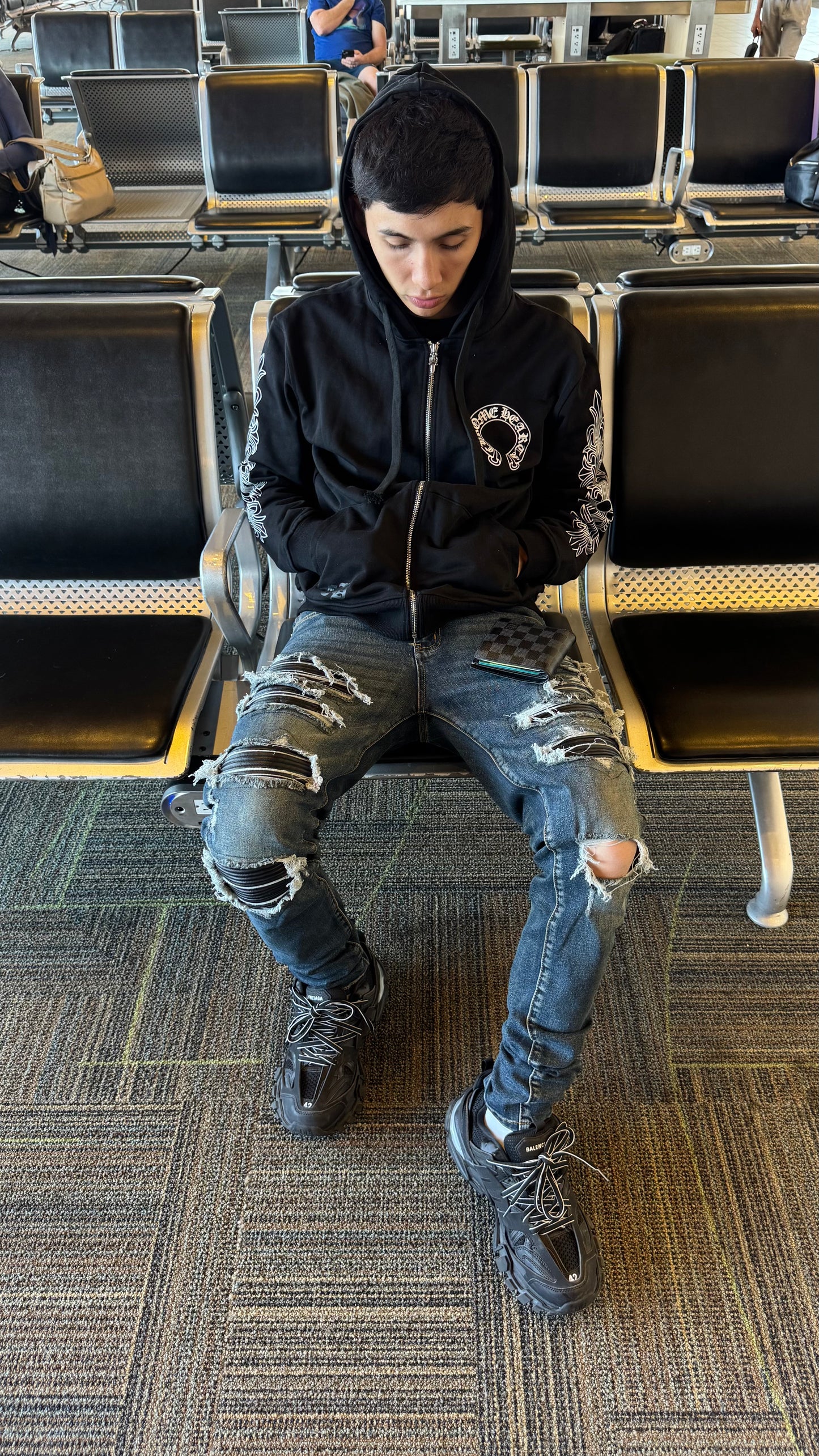 Dark Jeans